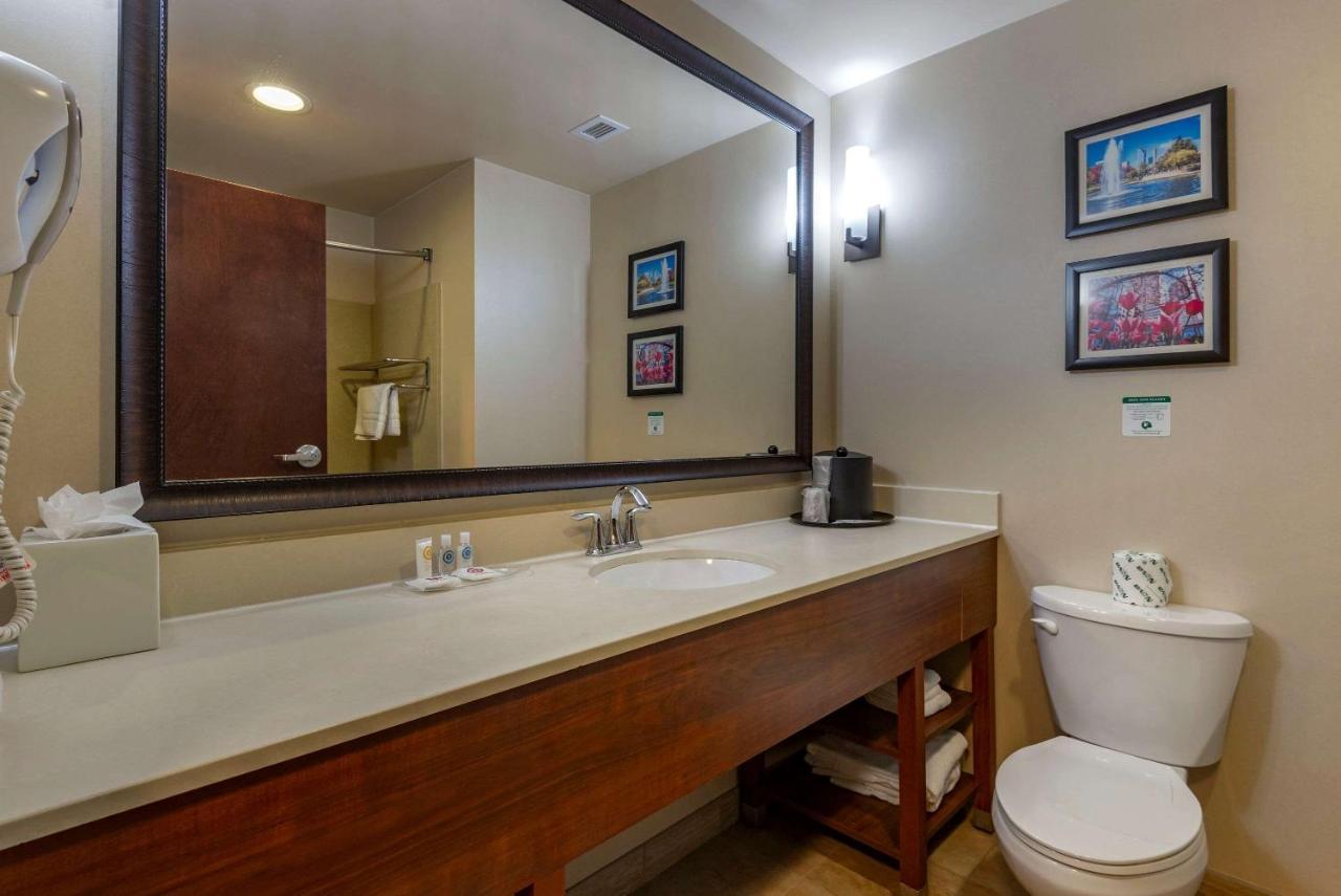 Hotel Comfort Near Norman